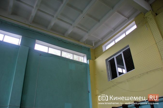 В спортивной школе им. С.Клюгина начался косметический ремонт фото 7