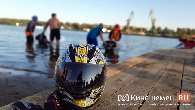 Удивительной победой кинешемского гонщика завершился 1-й день Кубка ДОСААФ по водно-моторному спорту фото 32
