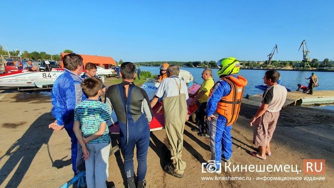 Удивительной победой кинешемского гонщика завершился 1-й день Кубка ДОСААФ по водно-моторному спорту фото 18