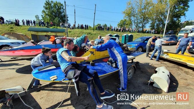 Удивительной победой кинешемского гонщика завершился 1-й день Кубка ДОСААФ по водно-моторному спорту фото 10