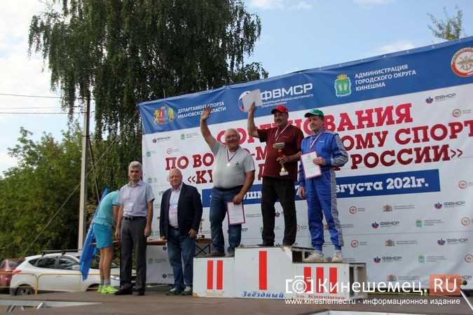 В Кинешме наградили призеров и победителей Кубка ДОСААФ по водно-моторному спорту фото 48