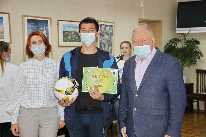 В Кинешме подвели итоги турнира по дворовому футболу на Кубок главы города фото 9