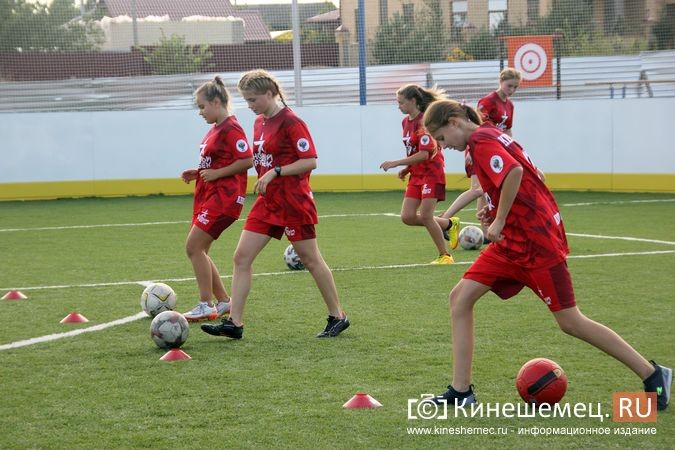 Кто и зачем создал женскую футбольную команду в Кинешме фото 12
