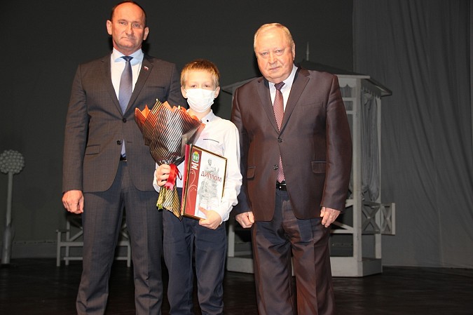 11-летнему кинешемцу вручили премию имени Фёдора Боборыкина фото 4
