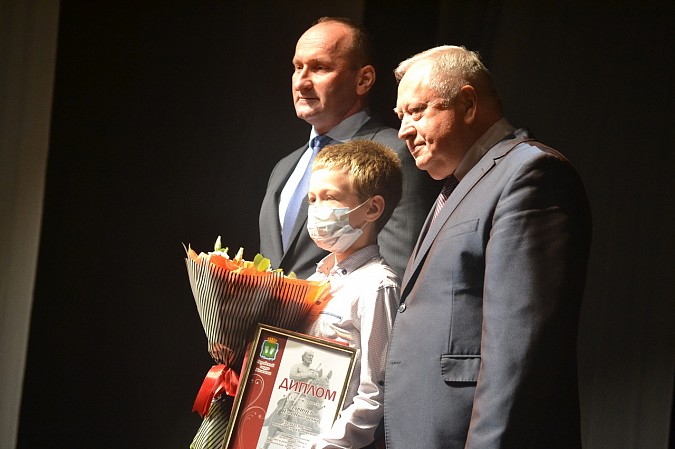 11-летнему кинешемцу вручили премию имени Фёдора Боборыкина фото 3