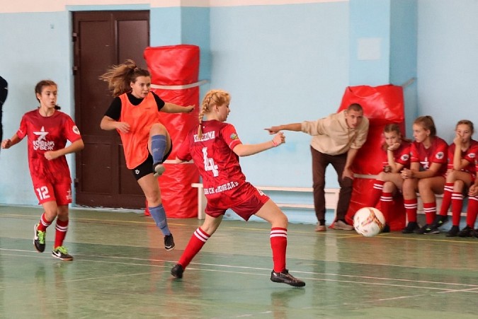 Футболистки из Кинешмы уступили ивановской команде «Текстильщица» фото 2