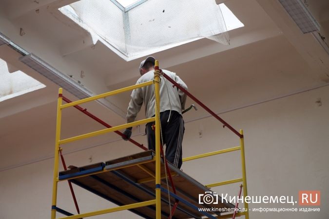 В трех кинешемских школах ремонтируют спортивные залы фото 19