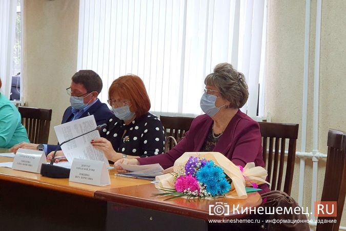 Депутат от КПРФ Вера Ложкина приступила к обязанностям депутата Кинешемской думы фото 2