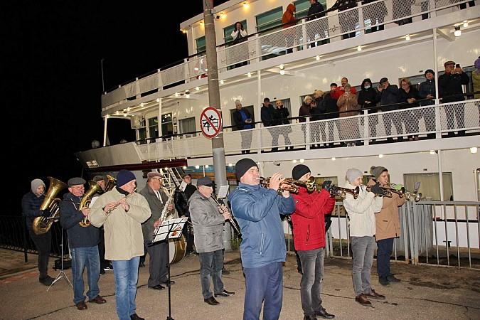 В навигацию 2021 года в Кинешму зашли 10 теплоходов, последний провожали 29 сентября фото 2