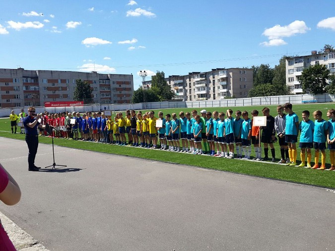 Кинешемские футболисты сыграли на турнире в составе шуйской сборной фото 2