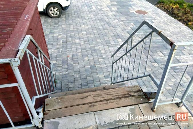 Администрация и частник решают, кто починит лестницу в центре Кинешмы фото 3