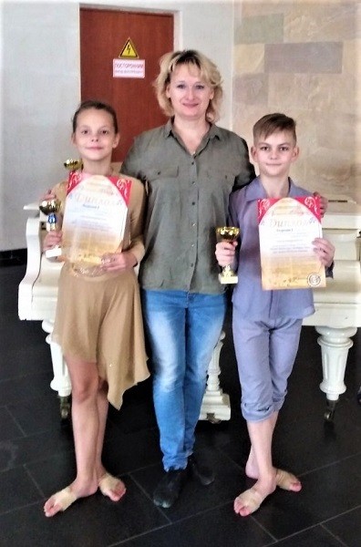 Юные танцоры ансамбля «Улыбка» привезли награды из Суздаля фото 2