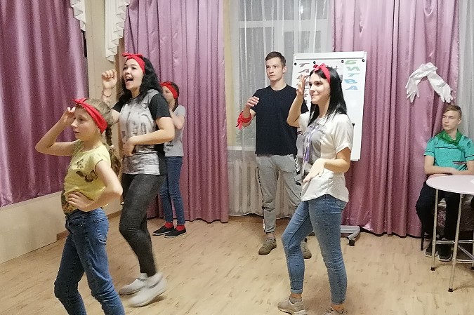 Ребята из кинешемского детского дома приняли участие в танцевальной битве фото 4