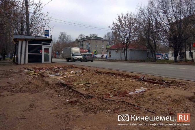 До завершения демонтажа незаконного павильона на «Чкаловском» новую остановку  не поставят фото 3
