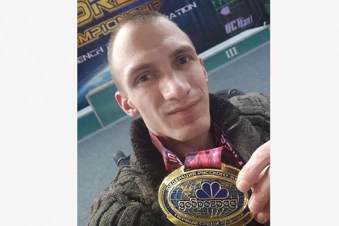 Кинешемец Евгений Корнилов стал чемпионом мира по русскому жиму фото 2