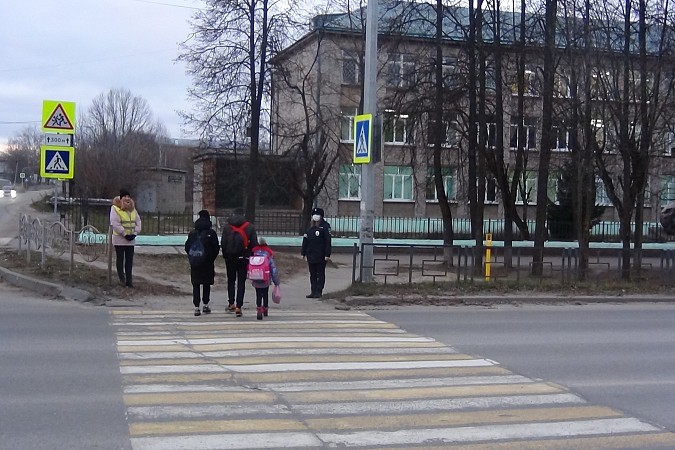 Родителям учеников кинешемской школы №19 напомнили о правилах дорожного движения фото 4
