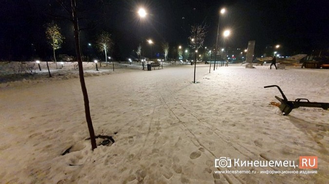 Входная группа в центральный парк Кинешмы требует вмешательства специалистов фото 9