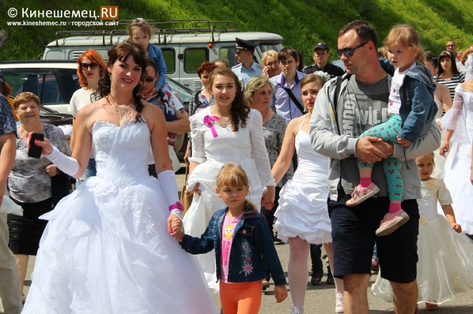 Кто они, кинешемские «Бегущие невесты»? фото 39