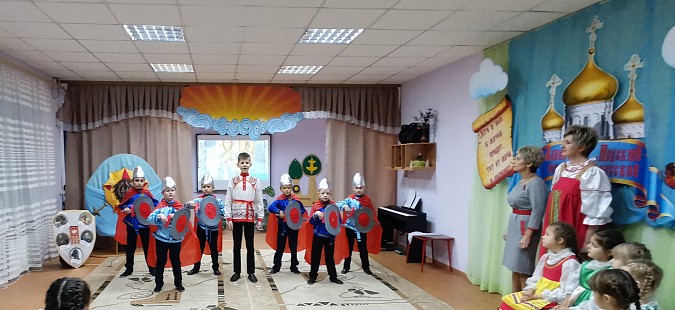 В детском саду №22 праздник в честь Александра Невского завершился песней «Боже, храни Россию» фото 5