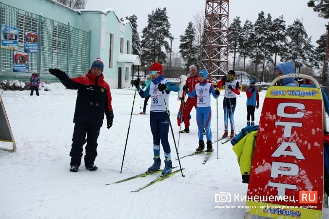 Кинешемские лыжники открыли сезон контрольной тренировкой в парке фото 15