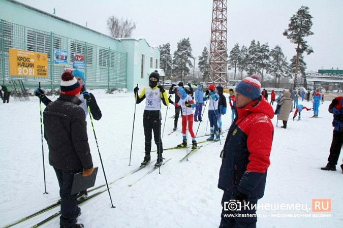 Кинешемские лыжники открыли сезон контрольной тренировкой в парке фото 11