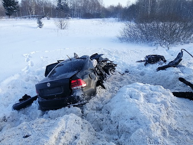 На трассе Иваново - Ярославль произошло ДТП с тремя погибшими фото 6