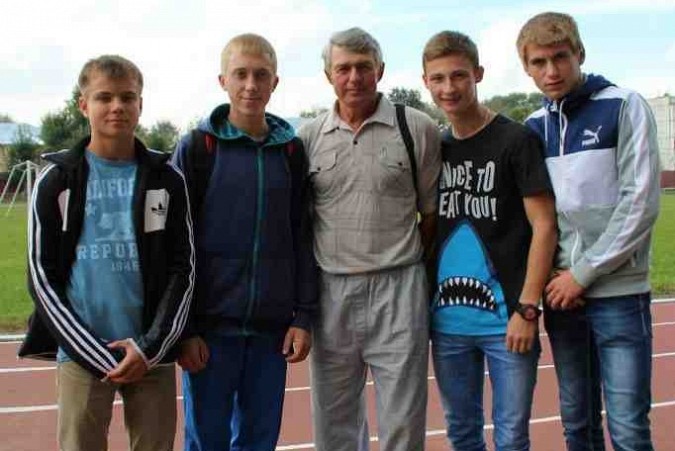 Юбилей отмечает известный кинешемский тренер Евгений Мальцев фото 10
