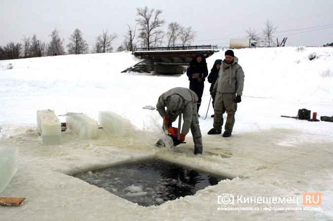На реке Кинешемке начали готовить крещенскую купель фото 7