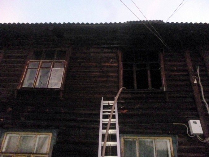 Мужчина выпрыгнул со 2 этажа, спасаясь от пожара в Ивановской области фото 3