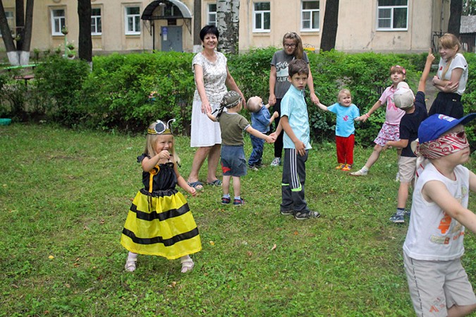 В гости к кинешемским детям прилетала пчёлка Майя фото 5