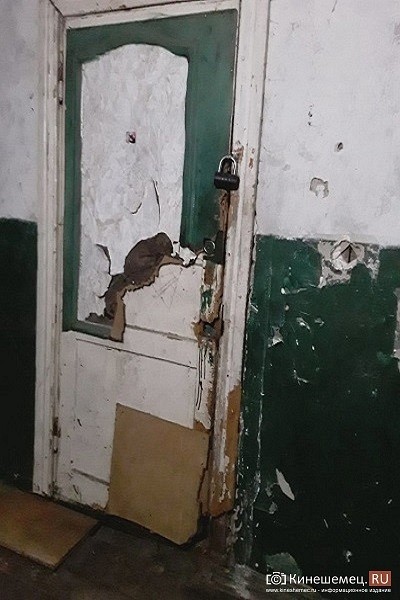 Жители дома №19 на ул.Веснина показали ужасающее состояние муниципальных квартир фото 5
