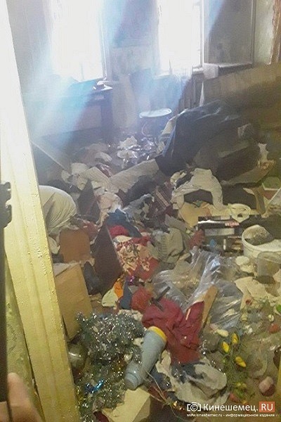 Жители дома №19 на ул.Веснина показали ужасающее состояние муниципальных квартир фото 7