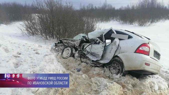 На «Приоре» погибшего в ДТП в Вичугском районе водителя была летняя резина фото 2