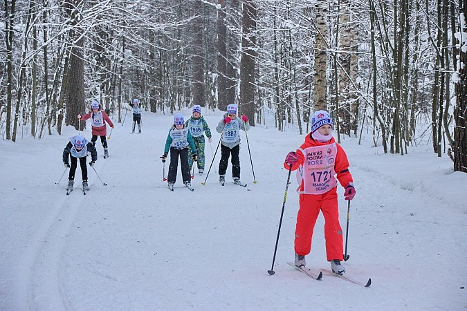 Более 500 жителей Кинешмы и района вышли на старт «Лыжни России» фото 19