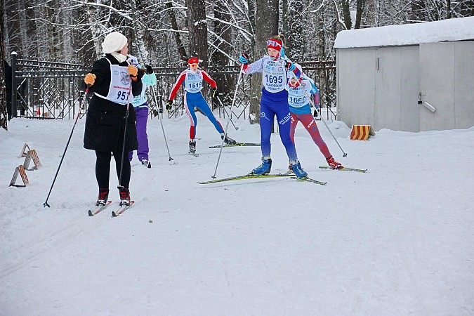 Более 500 жителей Кинешмы и района вышли на старт «Лыжни России» фото 21