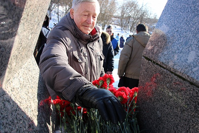 В Кинешме почтили память погибших в Афганистане фото 10