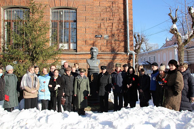 В Кинешме почтили память Героя Советского Союза Василия Панфилова фото 2