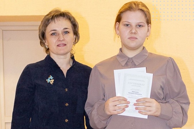 Студенты-медики кинешемского колледжа освоили курс «Медицинский и социальный уход» фото 5