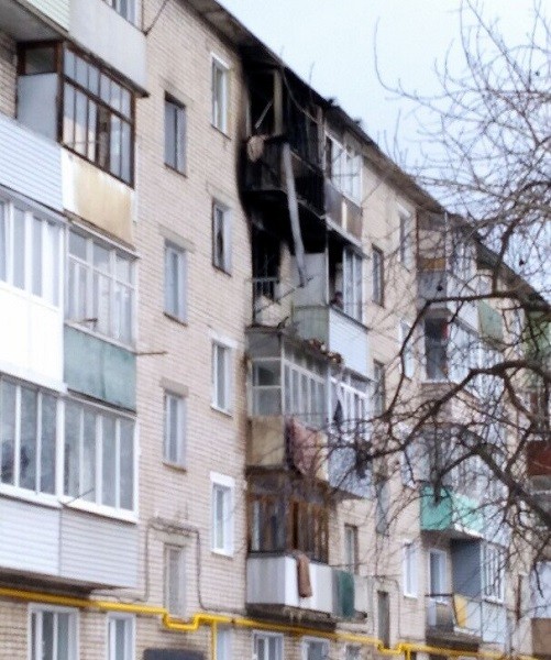 В Кинешме в ночь на 6 марта сгорела квартира на ул.Смольной фото 2