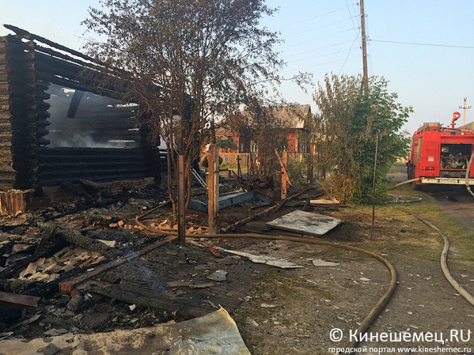 В Заволжском районе сгорел жилой дом фото 3