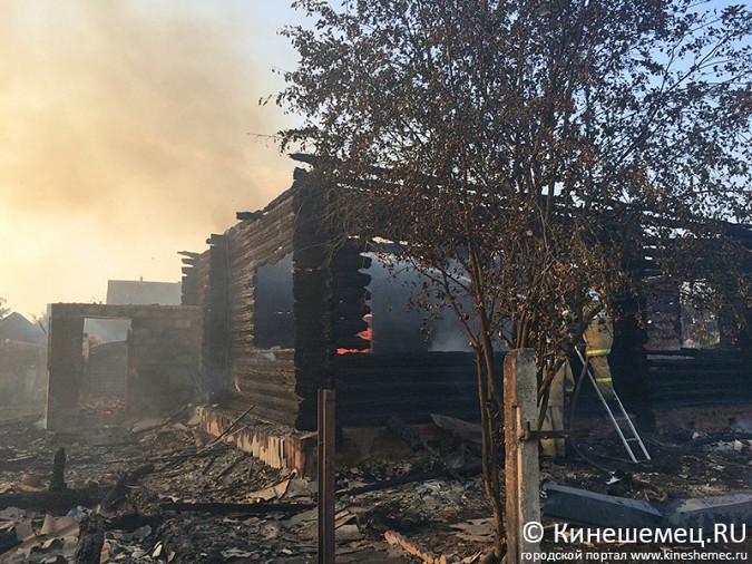 В Заволжском районе сгорел жилой дом фото 5