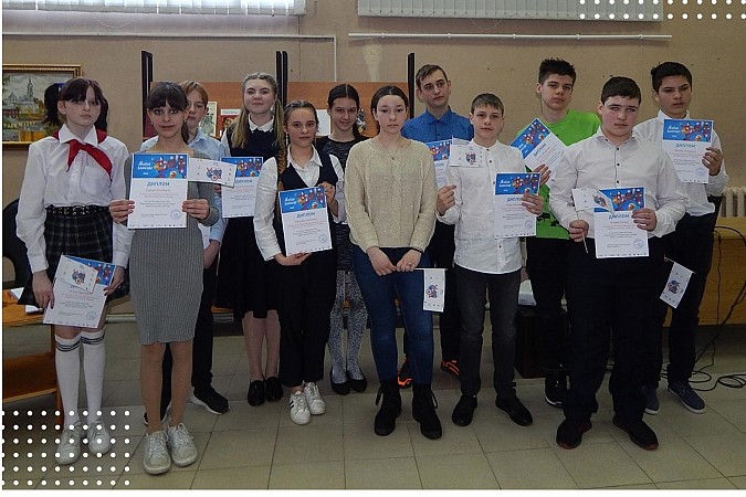 Трое школьников из Кинешмы примут участие в конкурсе «Живая классика» в Иванове фото 2