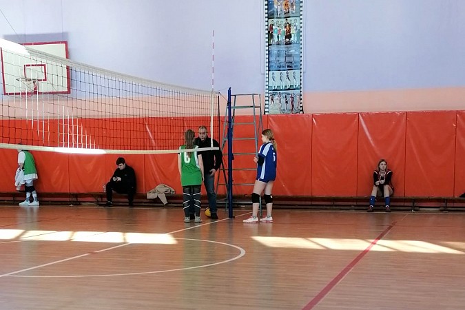 В Наволоках прошла спартакиада по волейболу среди учеников Кинешемского района фото 3