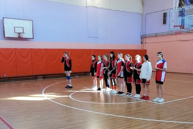 В Наволоках прошла спартакиада по волейболу среди учеников Кинешемского района фото 4