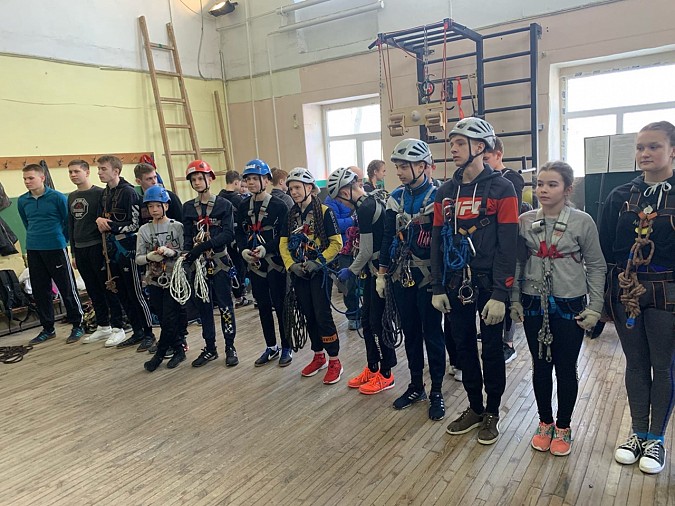 Кадеты школы №18 победили на региональных соревнованиях по спортивному горному туризму фото 2