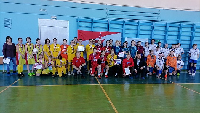 Кинешемские футболистки выиграли первый Чемпионат Ивановской области на Кубок «Нового Рубежа» фото 6