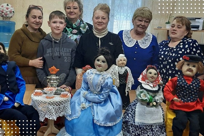 В кинешемской детском доме открылась выставка ко Дню кукольника фото 2
