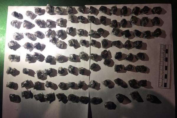 В Кинешме полиция задержала закладчиков со 102 свертками героина фото 2