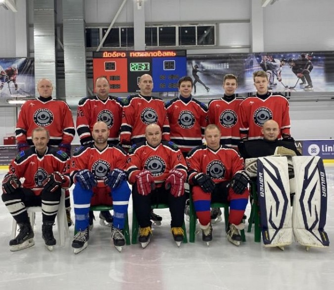 Хоккеисты  «Электроконтакта» победили «Метеор» в Чемпионате АХЛ фото 2