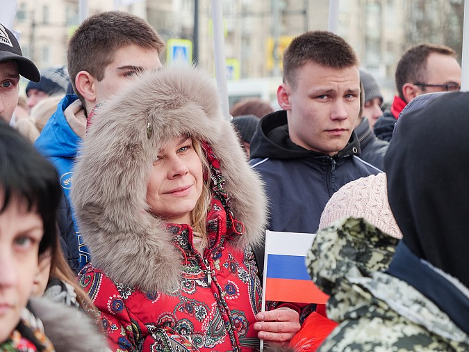 В Иванове 2 тысячи человек вышли на митинг в поддержку российской армии и президента фото 6